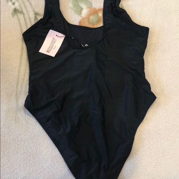 Black one piece swimsuit - Picture 4 of 4